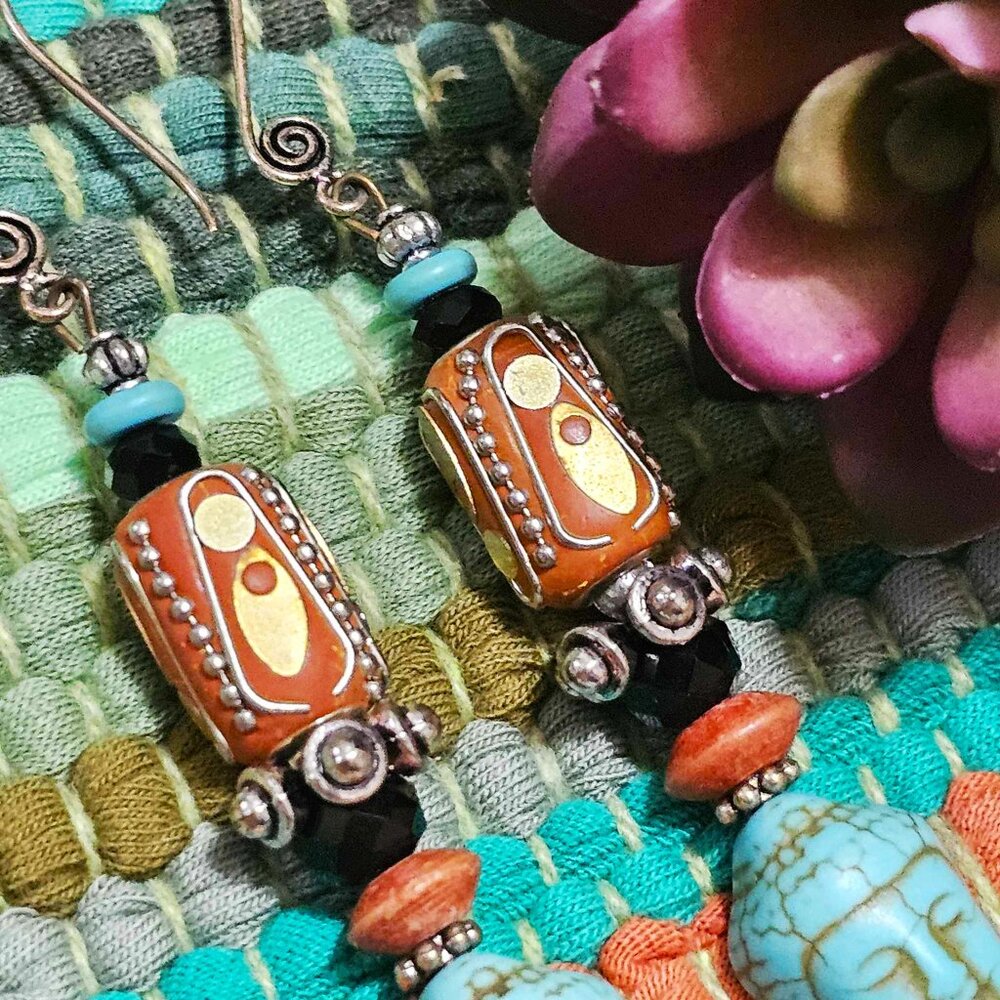 Artisan Hand Crafted Earrings Buddha Turquoise Russet Silver Black Beads Pierced - Picture 3 of 7